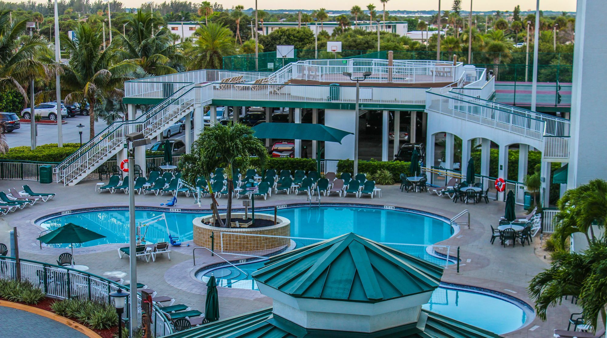 The Resort On Cocoa Beach Exterior foto